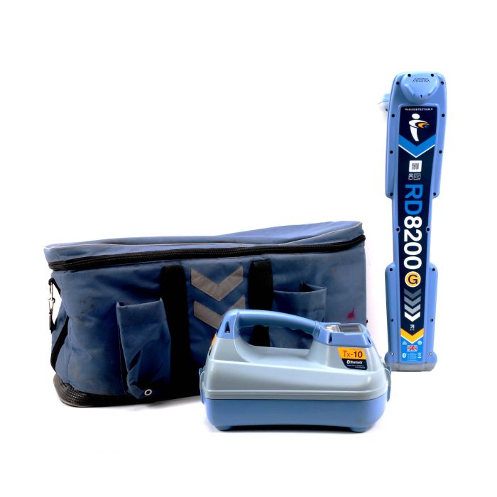 Radiodetection RD8200 Locator, Radiodetection 10W Transmitter, Carrying Bag