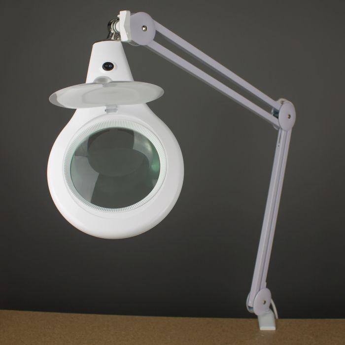 Eclipse Tools Pro'sKit 2.25X(5D) 700 Lumen LED Table Clamp Magnifier Lamp